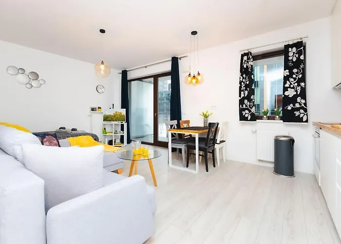 Sempre Warszawa-smart Tv-netflix-amazing Location Warszawa