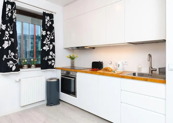 Sempre Warszawa-smart Tv-netflix-amazing Location * Warszawa